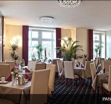 Hotel Panorama 3*